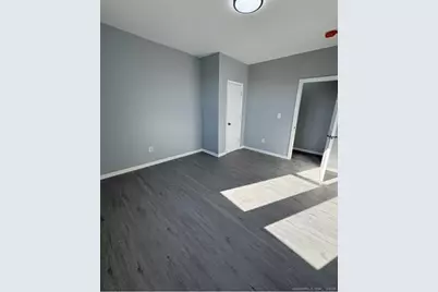 413 East Main Street, Bridgeport, CT 06608 - Photo 5