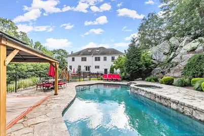 14 Magellan Lane, Easton, CT 06612 - Photo 1