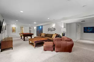 4 E Neck Rd, Stonington, CT 06378 - Photo 29