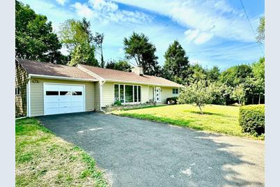 3 Apple Blossom Lane, Danbury, CT 06811 - Photo 1