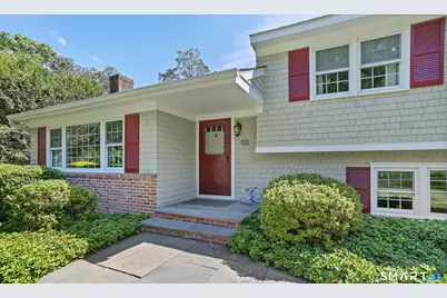 208 Thornridge Drive, Stamford, CT 06903 - Photo 3