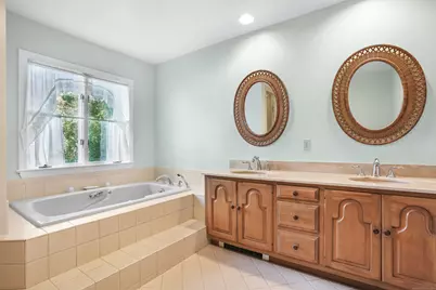 208 Thornridge Drive, Stamford, CT 06903 - Photo 23
