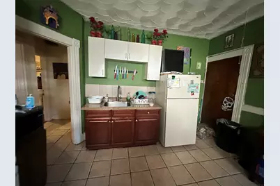 6-8 Magnolia Street, Hartford, CT 06112 - Photo 9