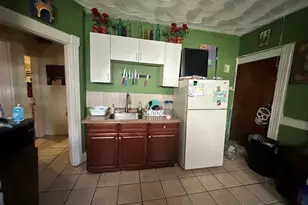 68 Magnolia St, Hartford, CT 06112 - Photo 9