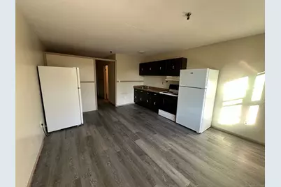 1660 East Main Street #5H, Waterbury, CT 06705 - Photo 1