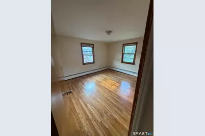 33 Franklin Street #2ND FLOOR, Middletown, CT 06457 - Photo 9