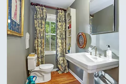 201 Shore Road, Greenwich, CT 06830 - Photo 13