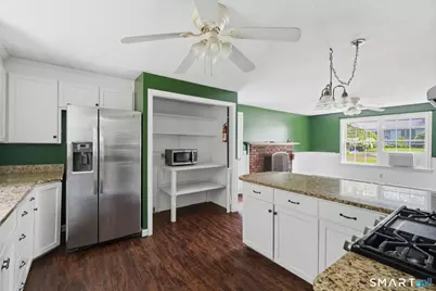 21 Sunset Drive, East Hampton, CT 06424 - Photo 19