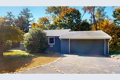 42 Hillsboro Drive, West Hartford, CT 06107 - Photo 1