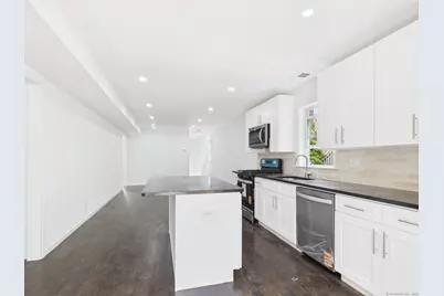 438 Park Street, Bridgeport, CT 06608 - Photo 5