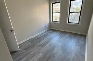 1071 Pembroke St, Bridgeport, CT 06608 - Photo 5