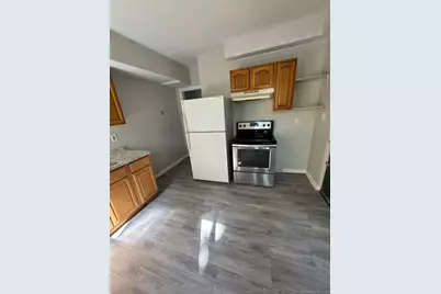1071 Pembroke Street #2E, Bridgeport, CT 06608 - Photo 1