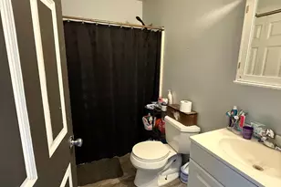 975 Meriden Rd, Waterbury, CT 06705 - Photo 5