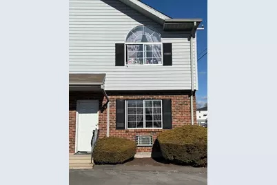 975 Meriden Road #APT 20, Waterbury, CT 06705 - Photo 1