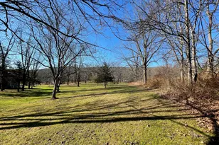 391R Stage Coach Rd, Durham, CT 06422 - Photo 1