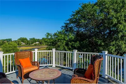 331 Riverside Drive, Fairfield, CT 06824 - Photo 23