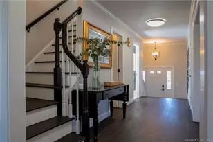 331 Riverside Dr, Fairfield, CT 06824 - Photo 13