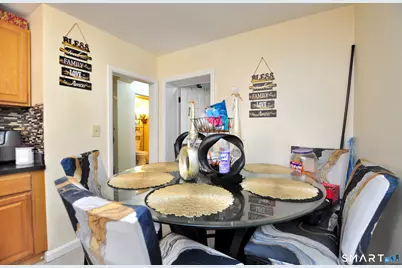 24 Garden Street, Meriden, CT 06451 - Photo 5