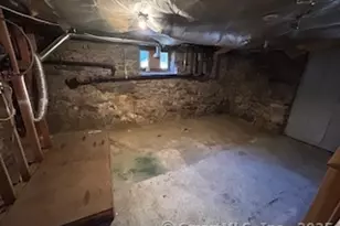 10 Hill St, New Canaan, CT 06840 - Photo 9