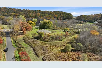 21 Newgate Road, East Granby, CT 06026 - Photo 9