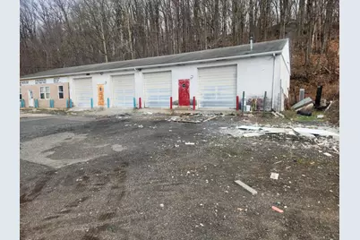 1979 North Broad Street, Meriden, CT 06450 - Photo 7