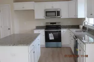 73 Warm Earth Rd, Naugatuck, CT 06770 - Photo 5