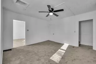 58 Spring St, Enfield, CT 06082 - Photo 15
