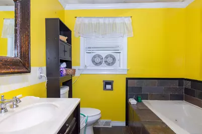 32 Hammond Avenue, Norwich, CT 06360 - Photo 13