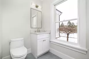 40 Hoyclo Rd, Stamford, CT 06903 - Photo 17