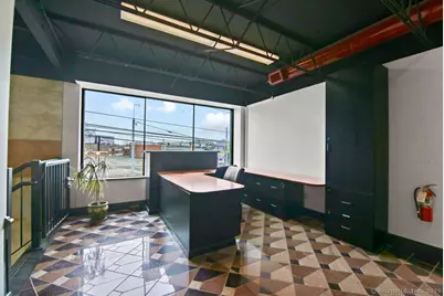 110 Airport Road, Hartford, CT 06114 - Photo 23