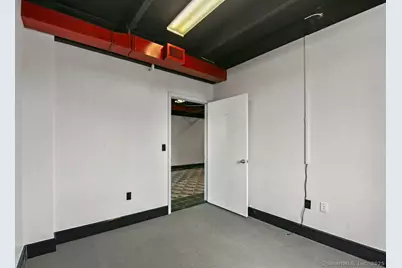 110 Airport Road, Hartford, CT 06114 - Photo 27