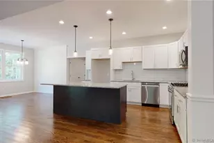 45 Line St, Manchester, CT 06040 - Photo 17