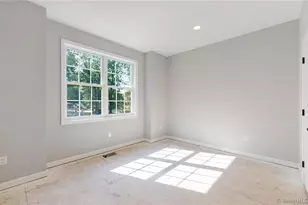 45 Line St, Manchester, CT 06040 - Photo 33