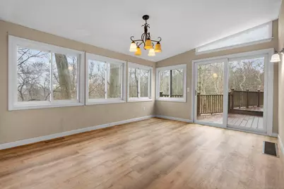 683 Berkshire Road, Southbury, CT 06488 - Photo 7