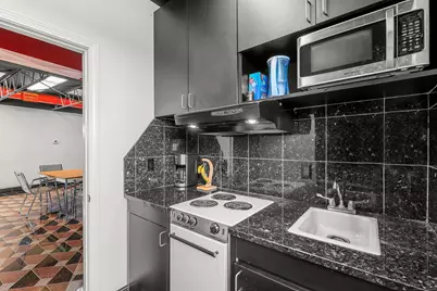 110 Airport Road, Hartford, CT 06114 - Photo 29