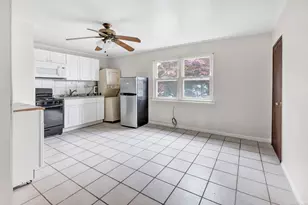 397 D Building 3 Granfield Ave, Bridgeport, CT 06610 - Photo 5