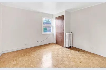 397 D Building 3 Granfield Avenue, Bridgeport, CT 06610 - Photo 13