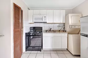 397 D Building 3 Granfield Ave, Bridgeport, CT 06610 - Photo 9