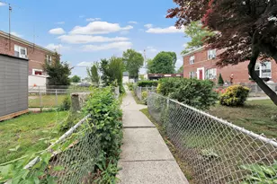 397 D Building 3 Granfield Ave, Bridgeport, CT 06610 - Photo 5