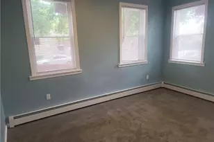 33 Center St, Hartford, CT 06120 - Photo 5