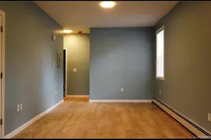 33 Center St, Hartford, CT 06120 - Photo 3