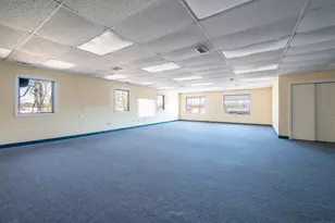 477 Boston Post Rd, Orange, CT 06477 - Photo 15