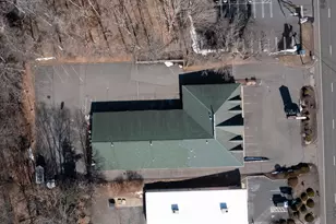 477 Boston Post Rd, Orange, CT 06477 - Photo 21