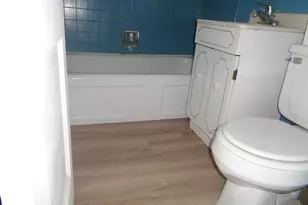 127 Canaan Ct, Stratford, CT 06614 - Photo 21