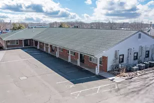 477 Boston Post Rd, Orange, CT 06477 - Photo 19