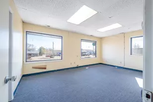 477 Boston Post Rd, Orange, CT 06477 - Photo 7