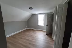 52 Daggett St, New Haven, CT 06519 - Photo 9