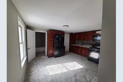 52 Daggett Street, New Haven, CT 06519 - Photo 3