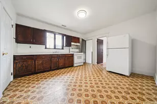 17 Alden St, Stamford, CT 06902 - Photo 13