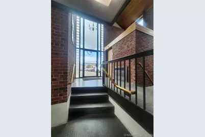 385 Main Street, West Haven, CT 06516 - Photo 15